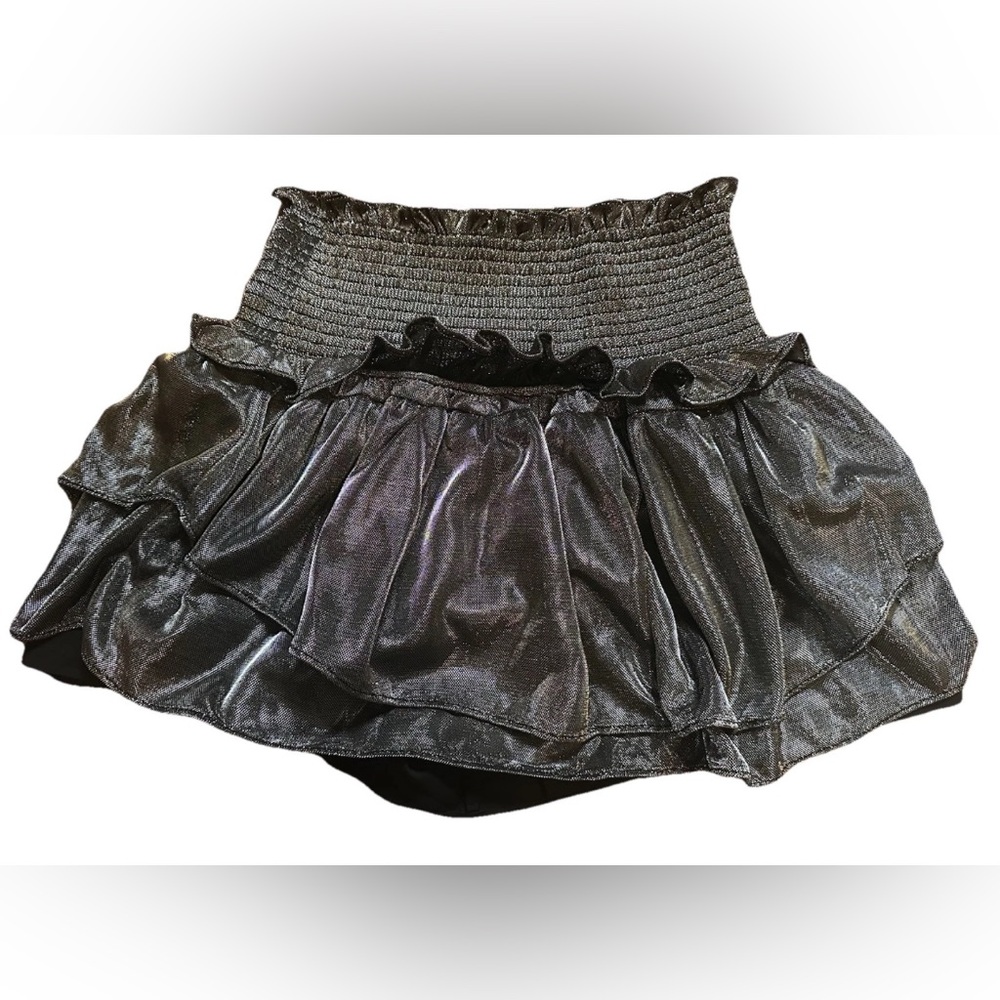 EUC Do+Be Silver Black Metallic Skort Medium 3” Inseam